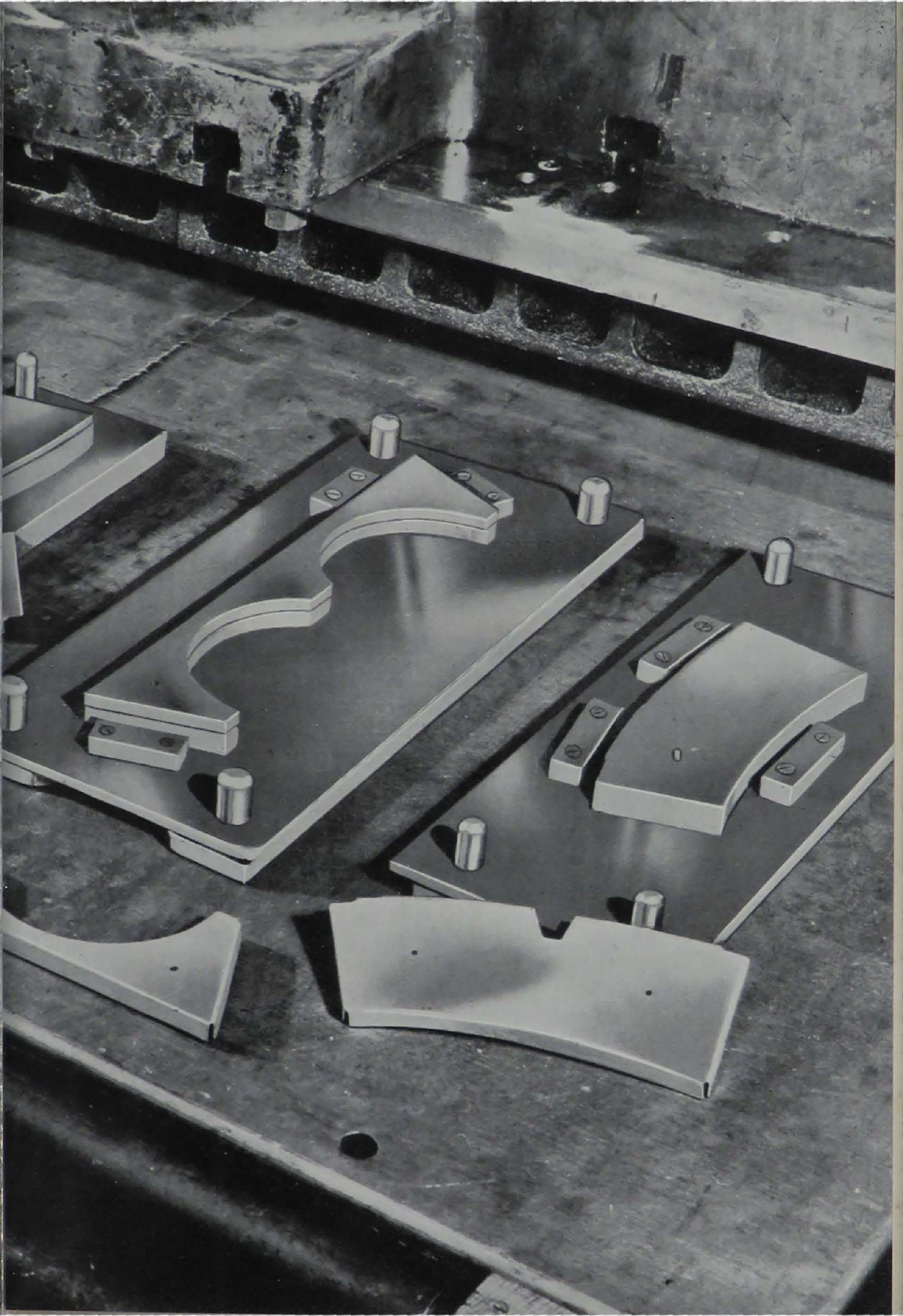 Sample page 5 from AirCorps Library document: Rubber Die Presses - Handbook on The Fabrication of Sheet Metal Details